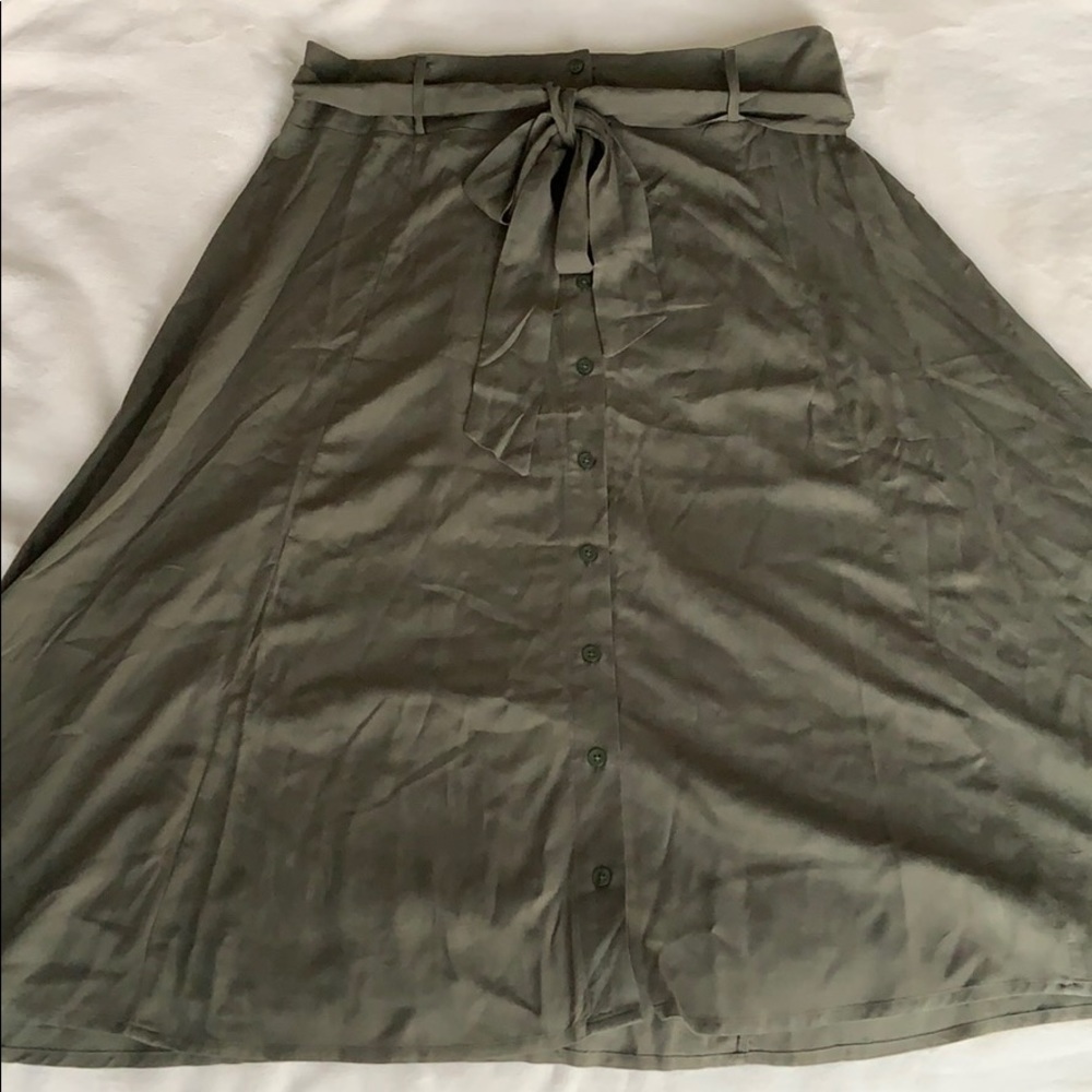 Hunter green Midi Skirt